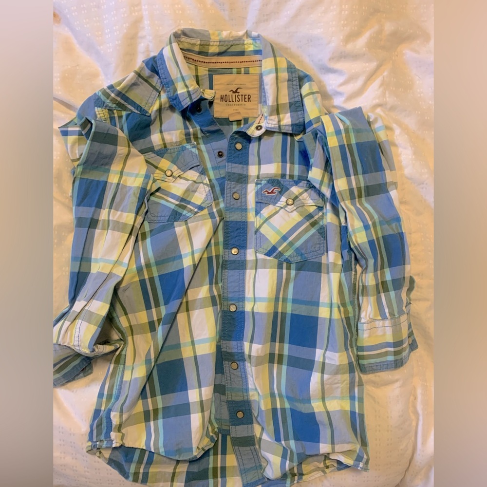 Men’s Hollister Button Up
